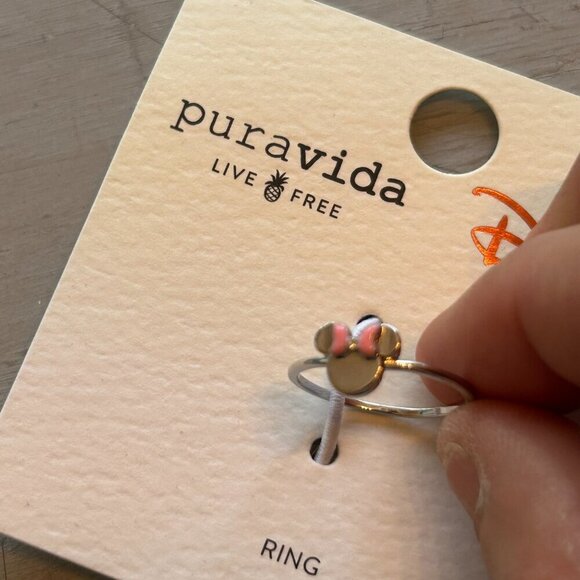 NWT Set of 2 Pura Vida Disney Minnie Mouse Rings Minnie Ears Minnie Bow Size 6 - Picture 2 of 15